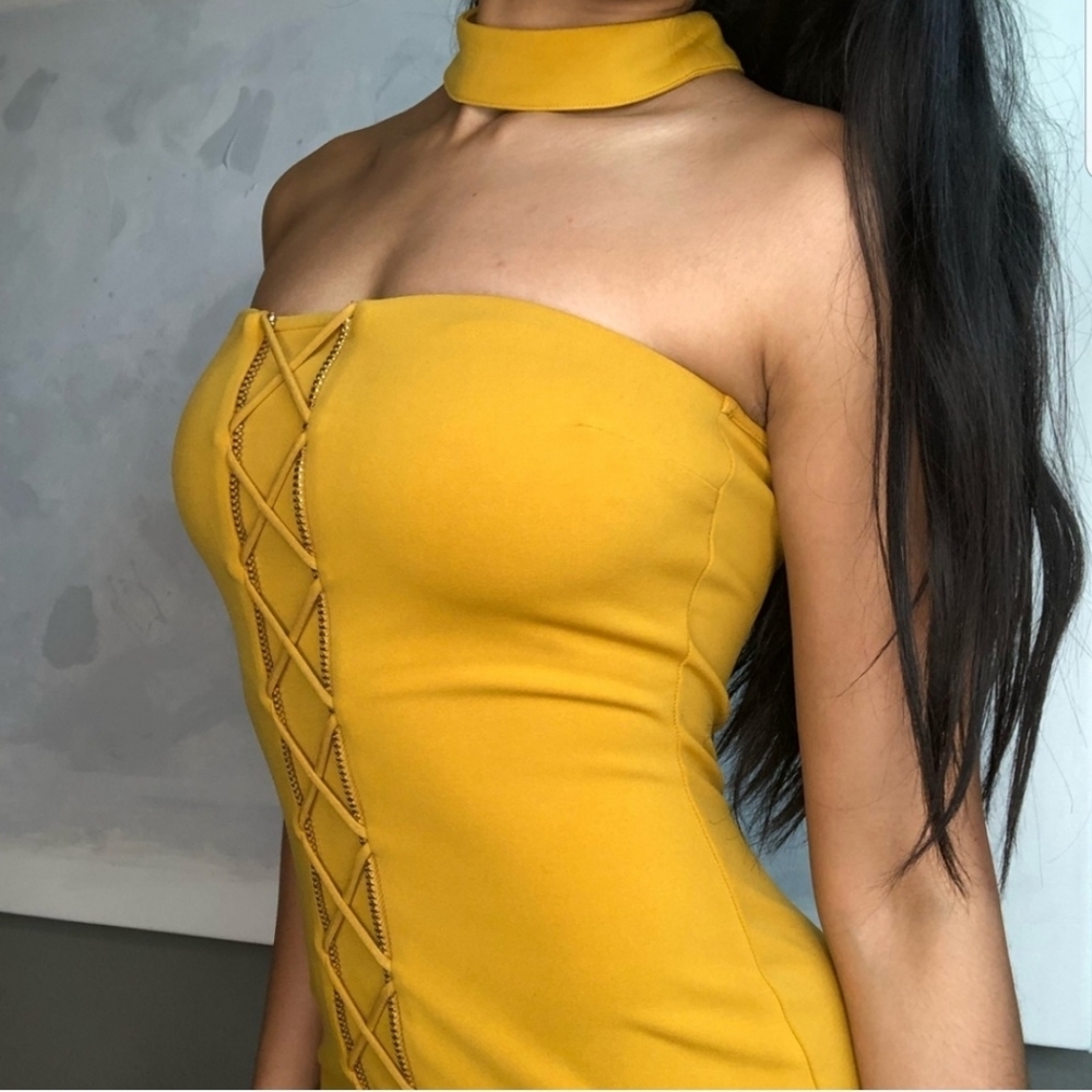 sexy strapless yellow dress